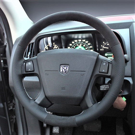 What Size Steering Wheel Cover for 2007 Dodge Caliber: Perfect Fit Guide